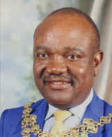 Bernard Manyenyeni